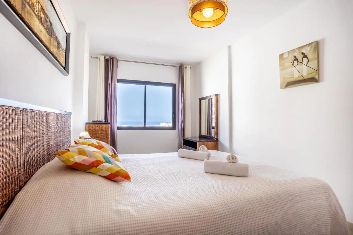 Image 1 of Paradise Flat near Hard Rock with pool