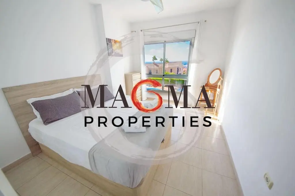 Image 1 of Paradise Golf Holiday House