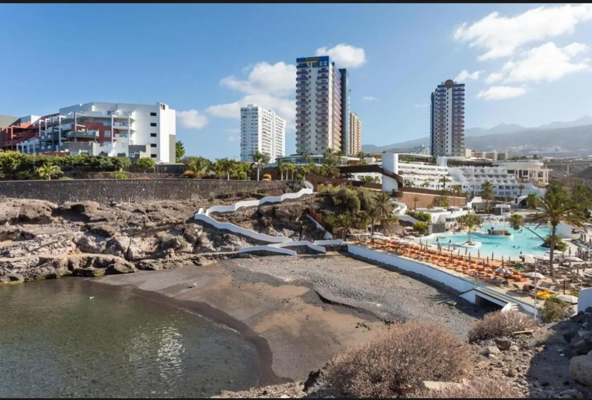 Image 2 of Paraíso del Encanto