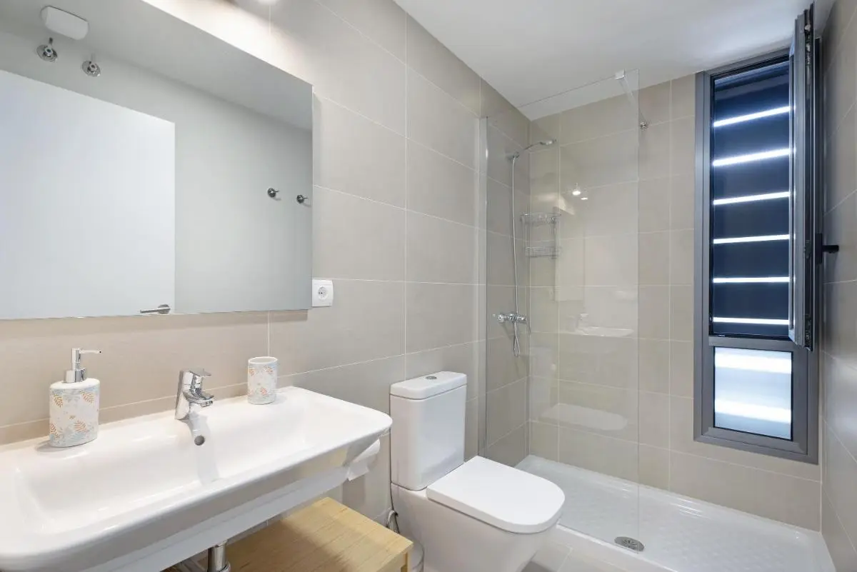 Image 2 of Paraiso en Abades