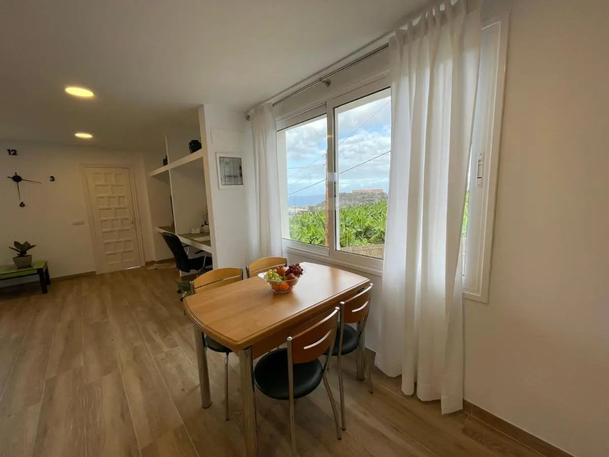 Image 2 of Parque La Guina