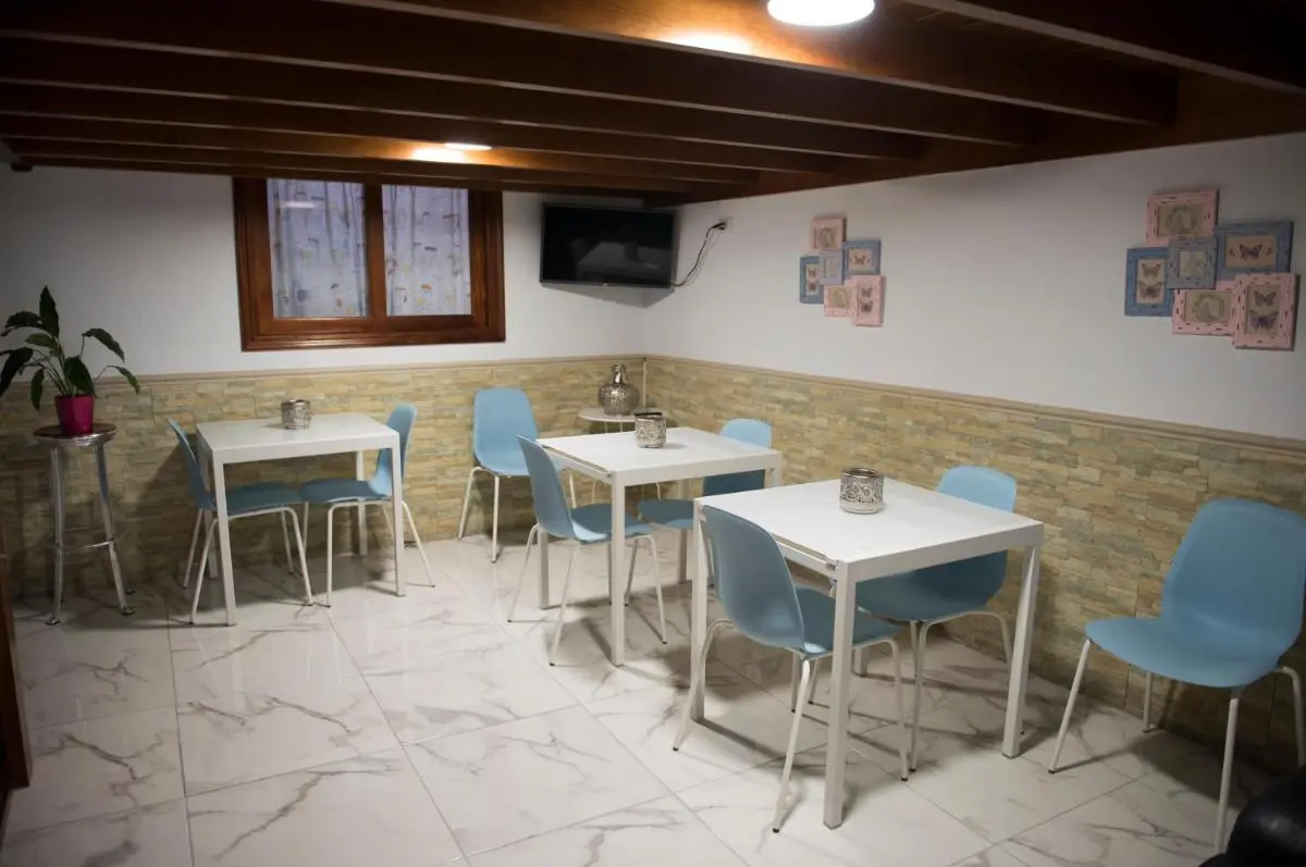 Image 3 of Pension Los Geranios