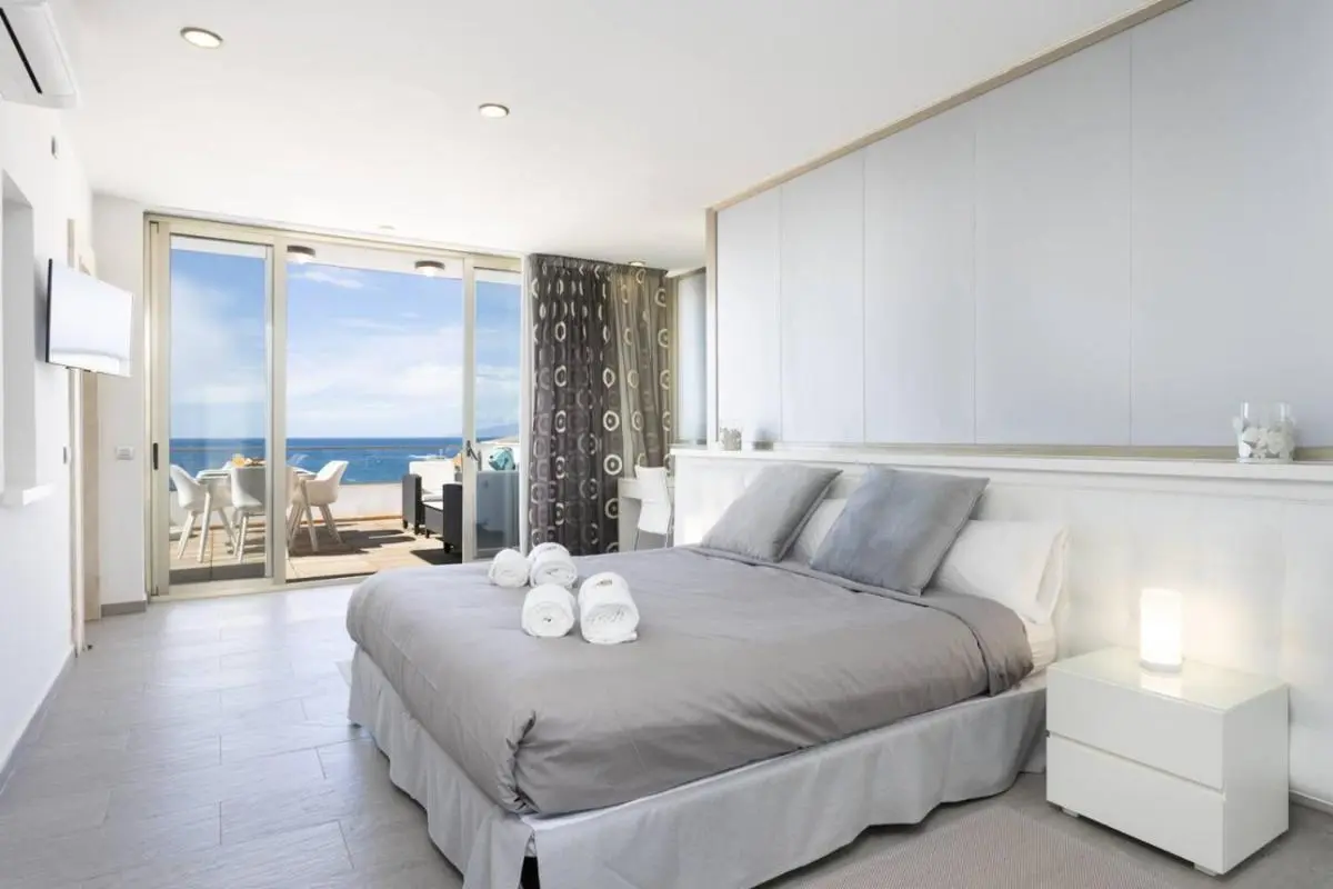 Image 6 of Penthouse Marina Caleta, La Caleta