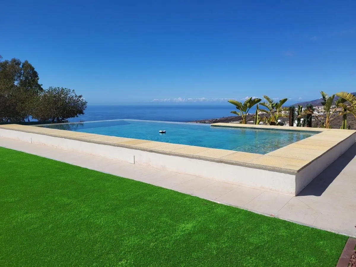 Image 6 of Preciosa cabaña