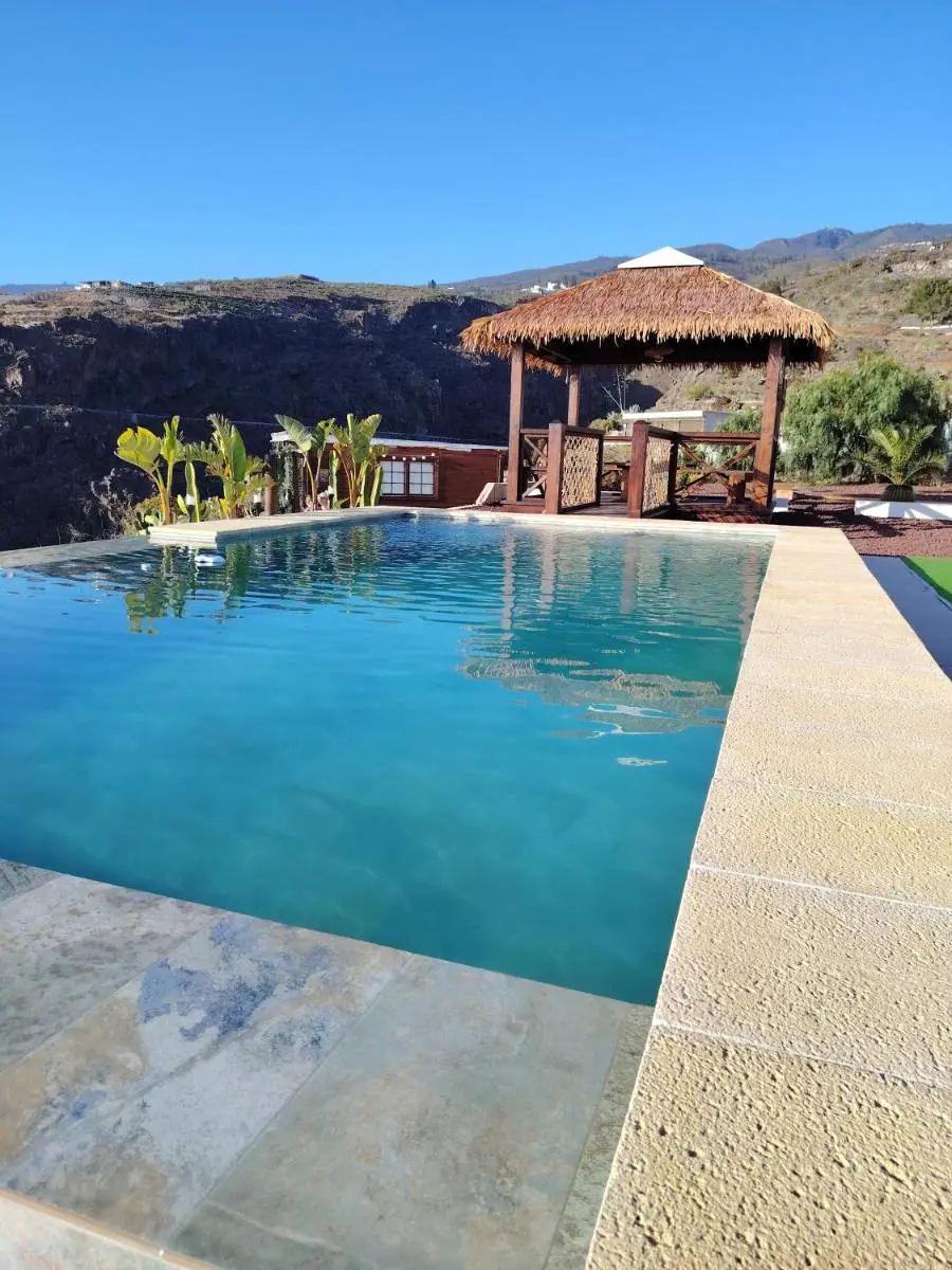 Image 4 of Preciosa cabaña