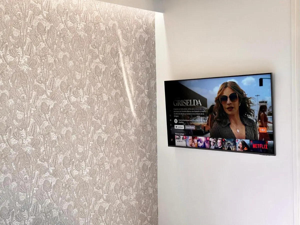 Image 2 of Private Studio & terrace, pool