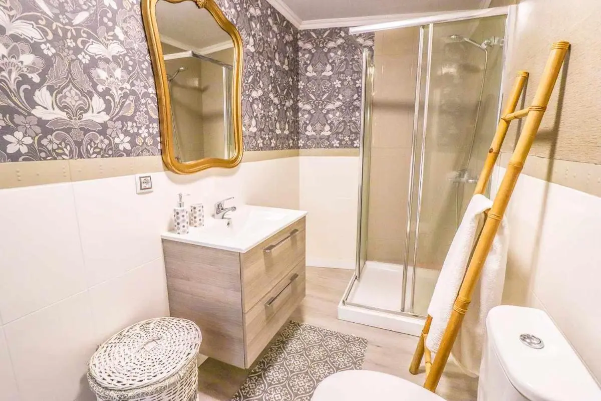 Image 6 of Rentaliday Vip Rooms