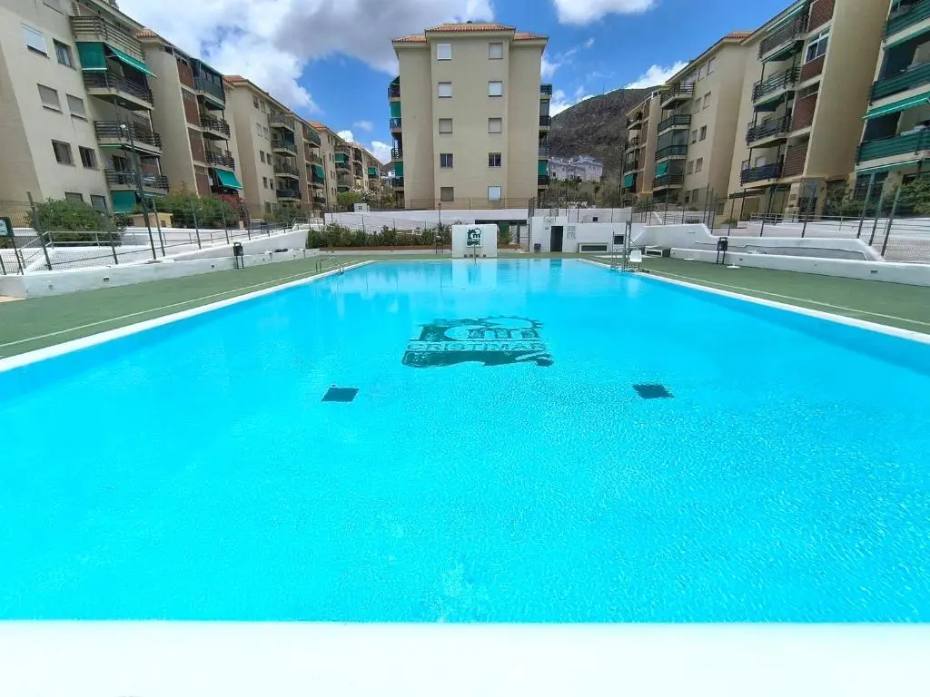 Image of SUN APARTMENT – 3 bedrooms, priv parking, pool, AC, tv channels, fibre net
