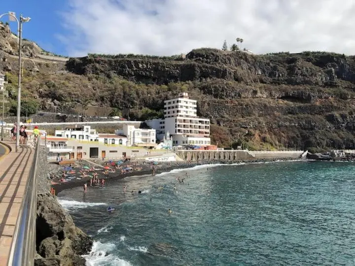 Image 2 of Sea view 1 Bed studio apartment San Marcos North Tenerife