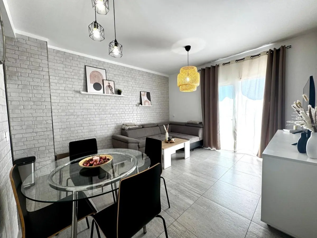 Image 2 of Starfish Home