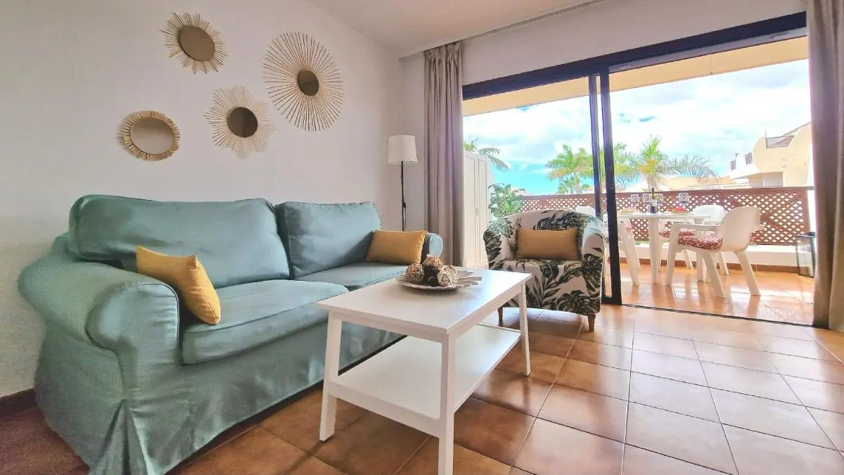 Image 2 of Strelitzia Apartment – ocean view & heated pool
