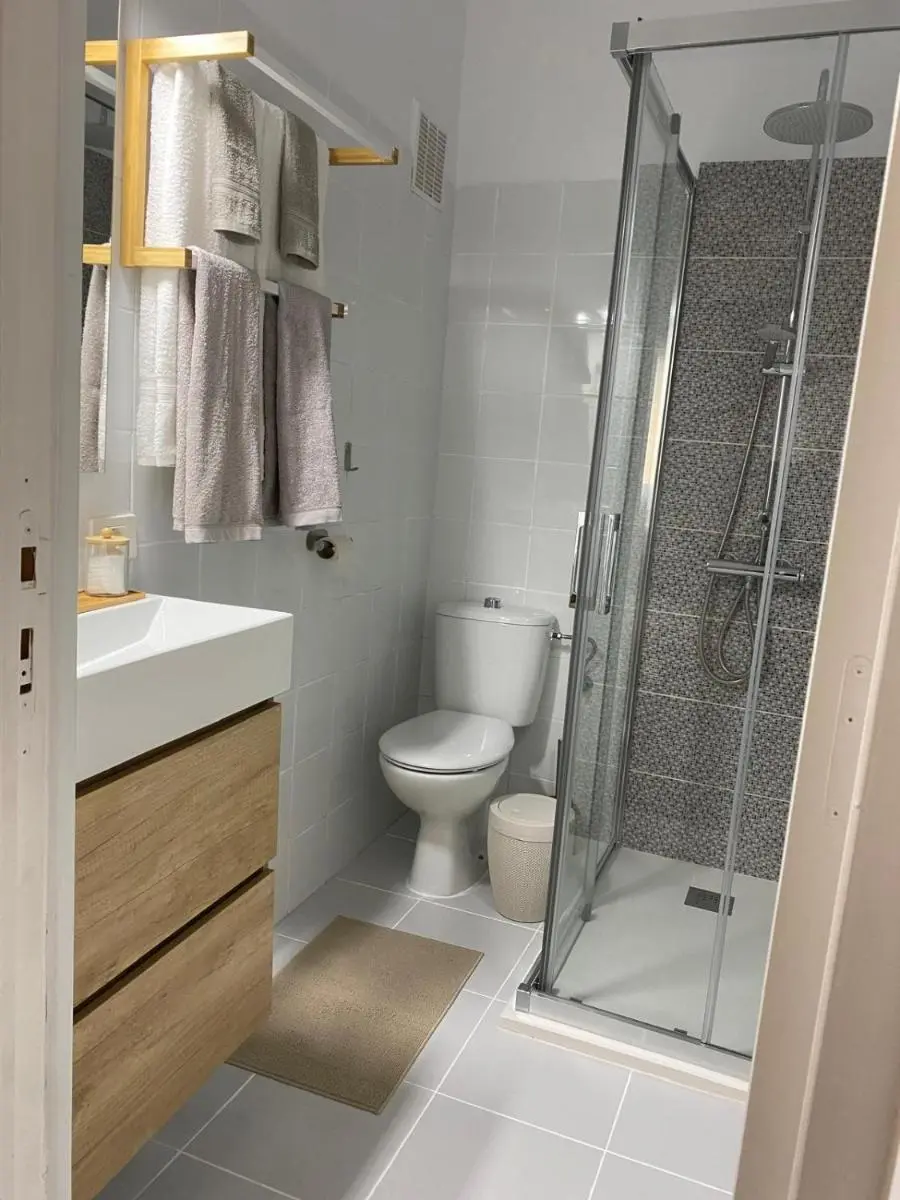 Image 3 of Studio La Hoya 28