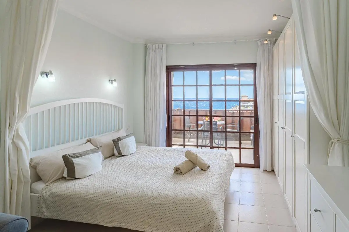 Image 6 of Studio over the ocean