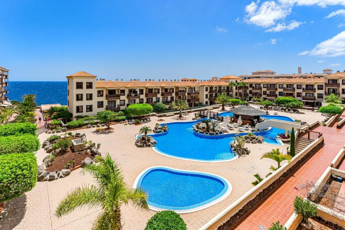 Image 3 of Studio over the ocean