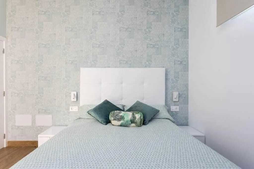 Image 6 of Sunny Island Santa Cruz Loft parking