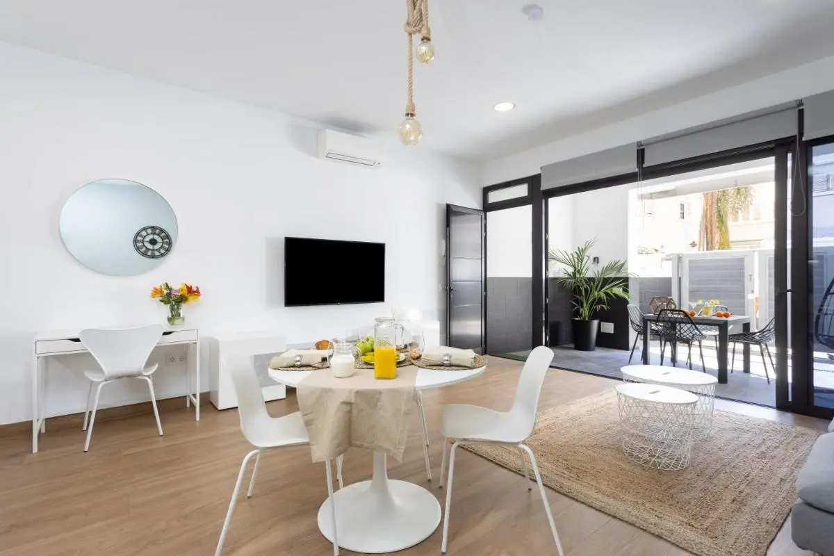 Image 4 of Sunny Island Santa Cruz Loft parking