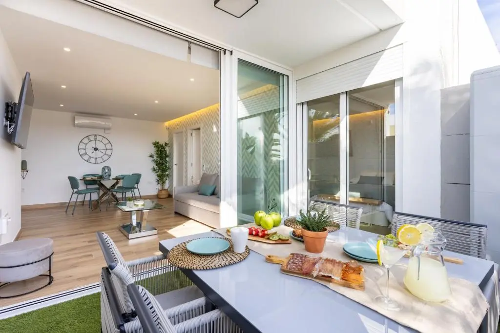 Image of Sunny island apartment ten-bel