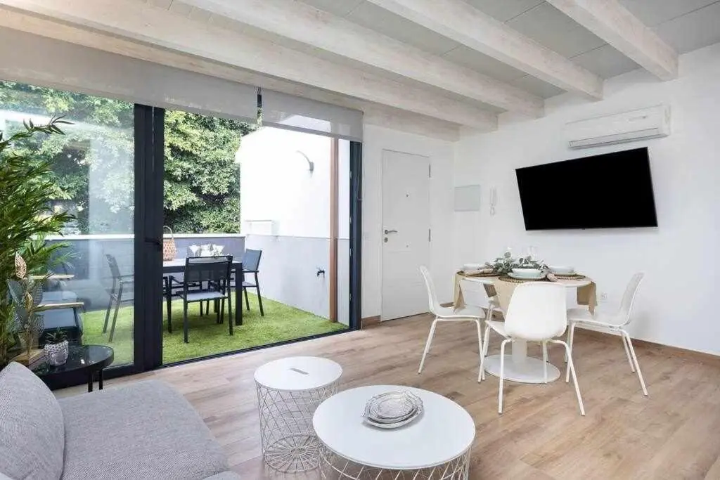 Image 4 of Sunnyland Ático Adelfas San Andrés