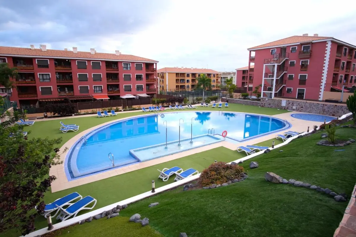 Image 2 of Sweet Caroline Palm-Mar