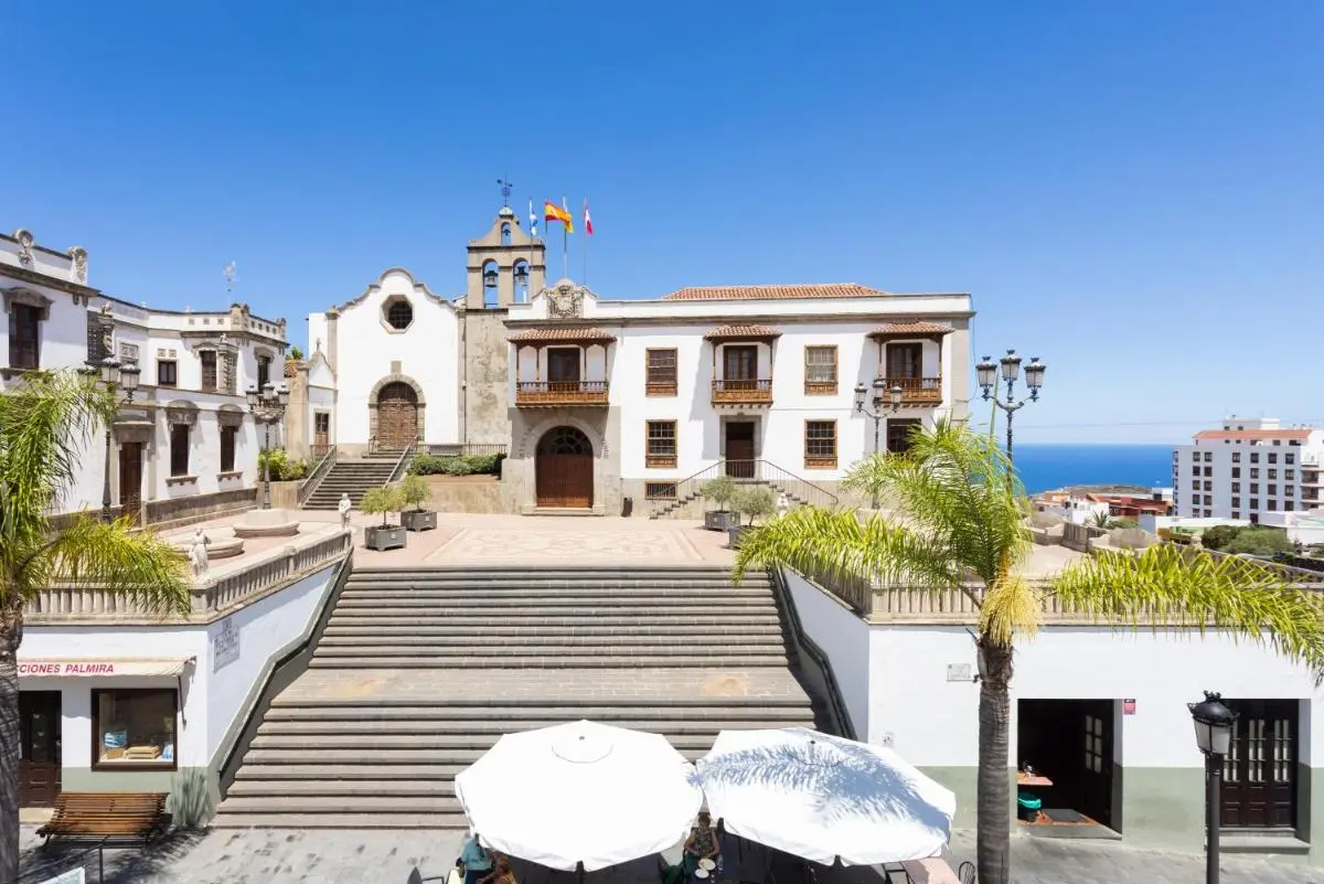 Image 5 of TenoHomes Oceanview Studio with Balcony