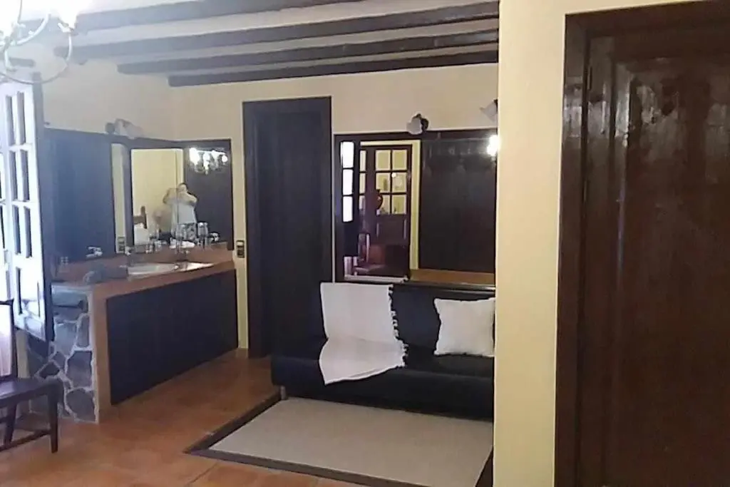 Image 2 of The Palm Villa rural beachside