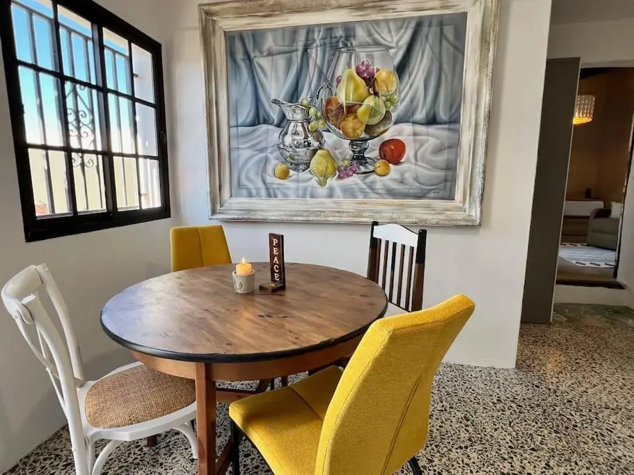 Image 1 of The Zarzamora Canary Little Home