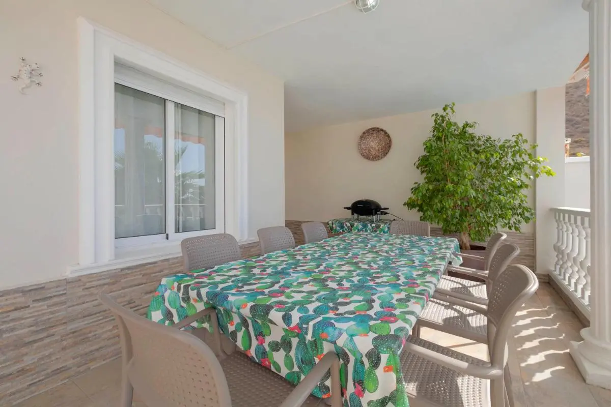 Image 4 of Townhouse with private pool!