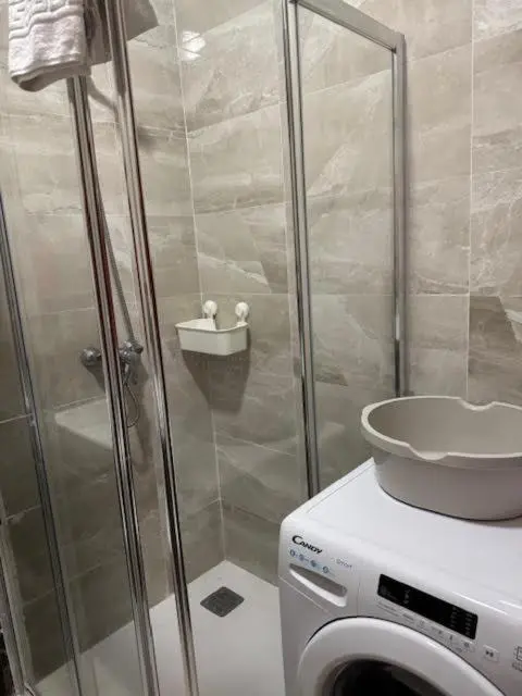 Image 3 of VV Viera 9