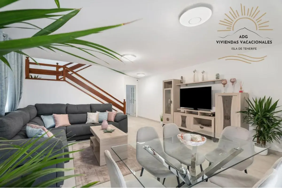 Image 4 of Villa Las Caletillas