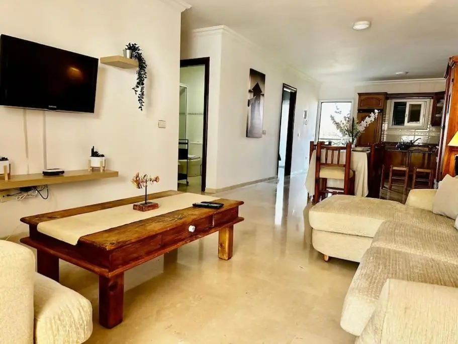 Image 1 of Violetas del Teide