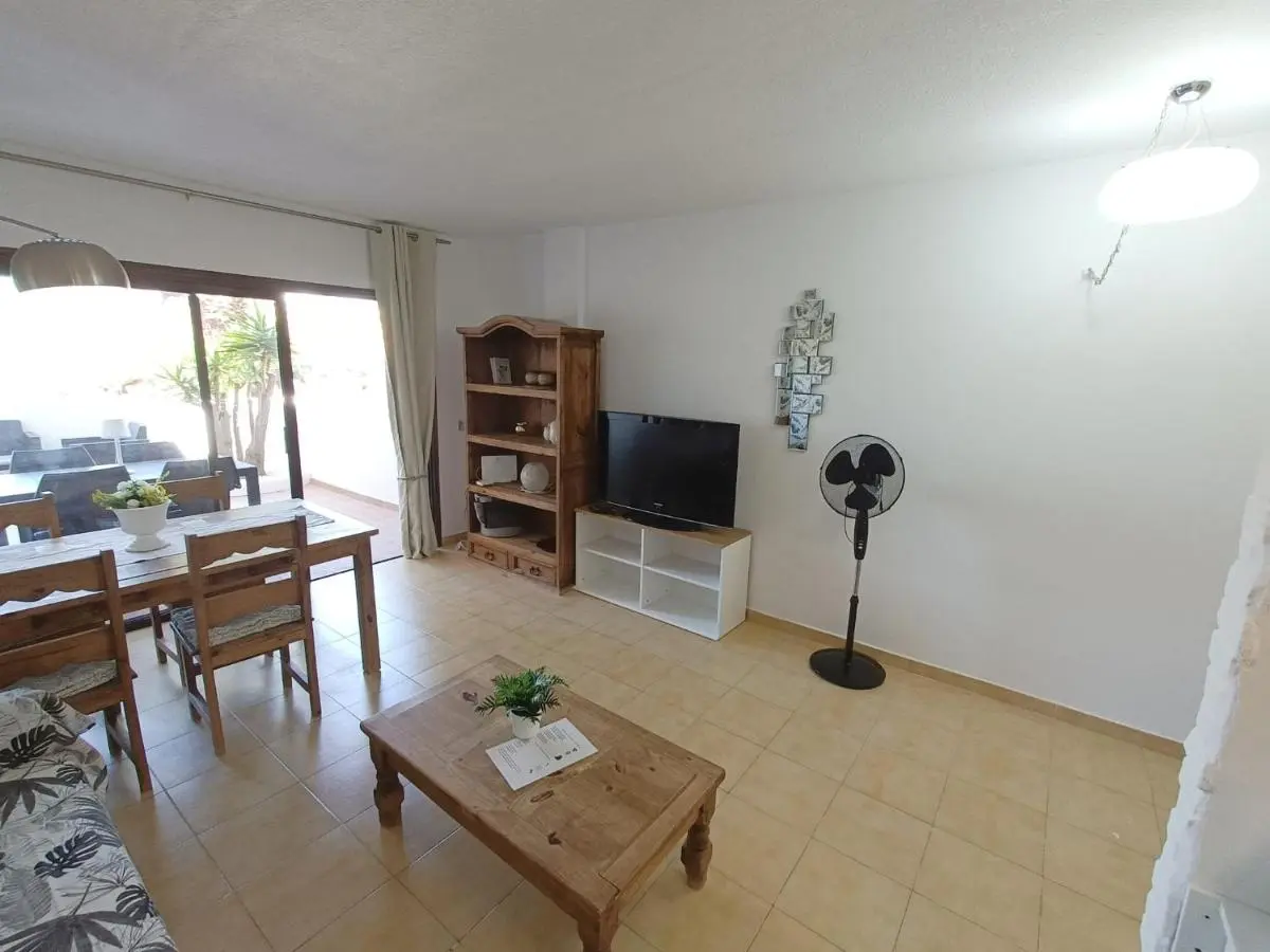 Image 5 of Wonderful apartment with pool and Wi-Fi