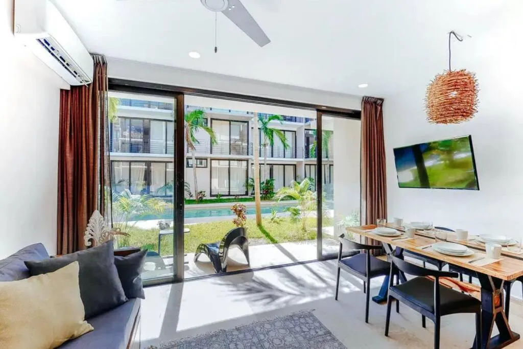 Image 5 of 103 Amena Stylish 1BR APT 5min to the BEACH (GYM)