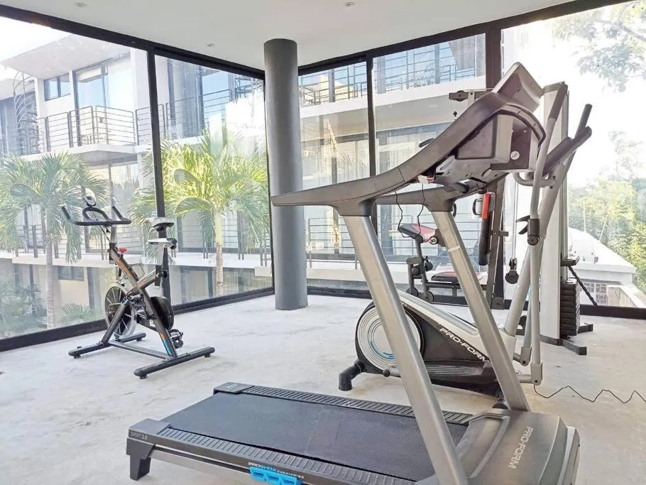 Image 5 of 108 Amena Minutes to the Beach with Pool & Gym