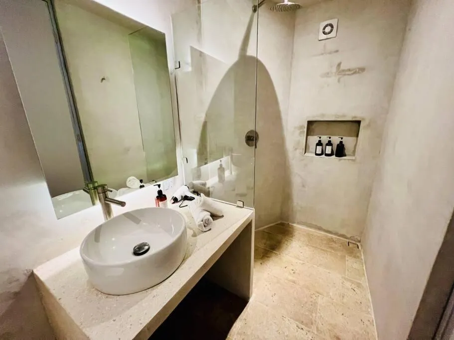 Image 2 of 114 Seremonia Selva Private Pool & Grill 2 Bedroom Apartment