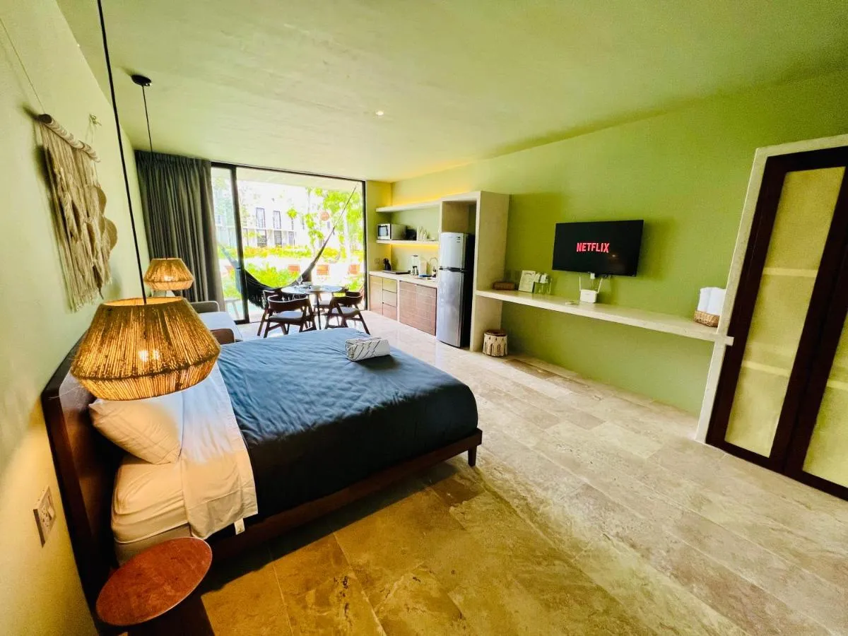 Image 4 of 204 Seremonia Selva Private Pool New Apartment King Bed Wifi