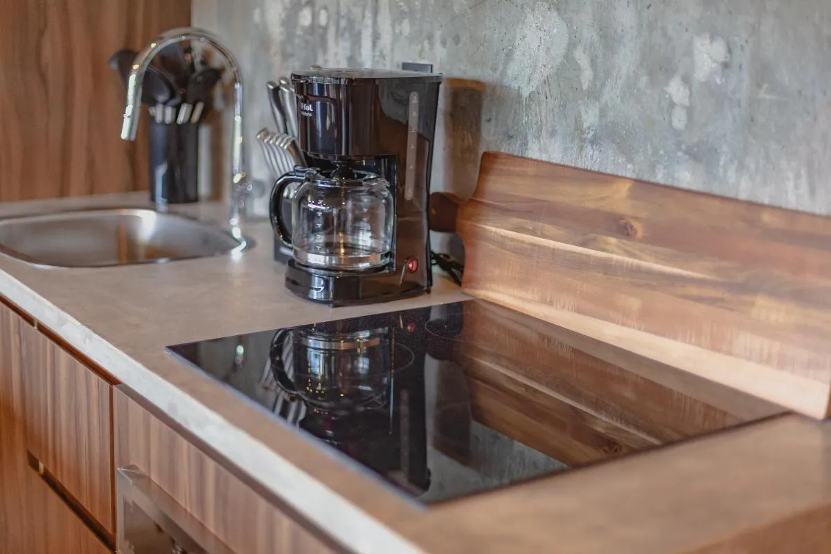 Image 6 of 2-BR Tropical Retreat with Sauna, Gym and Pool