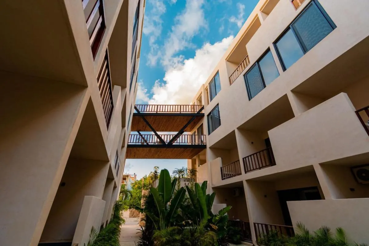 Image 6 of 2 story Penthouse La Veleta 5Br