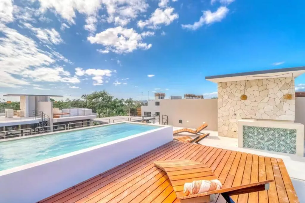 Image of 302 Amena Amazing 2 Bdr Penthouse w/ Private Pool and Gym