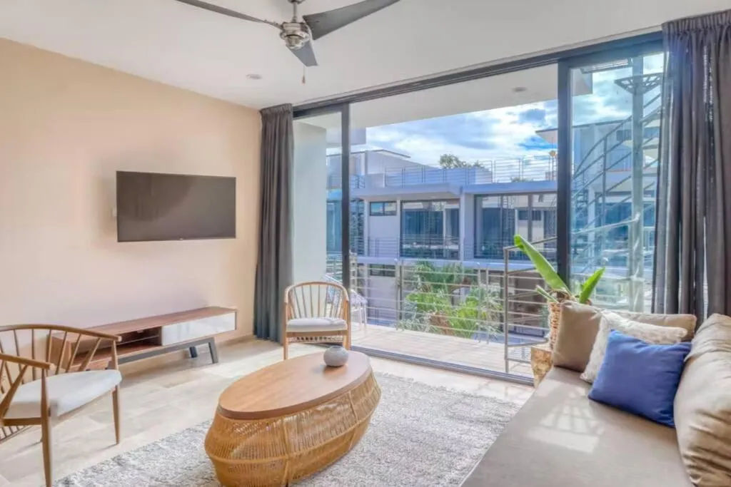 Image 5 of 302 Amena Amazing 2 Bdr Penthouse w/ Private Pool and Gym