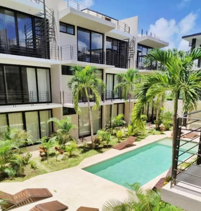 Image 6 of 303 Amena Great Apt with Private Pool and Gym