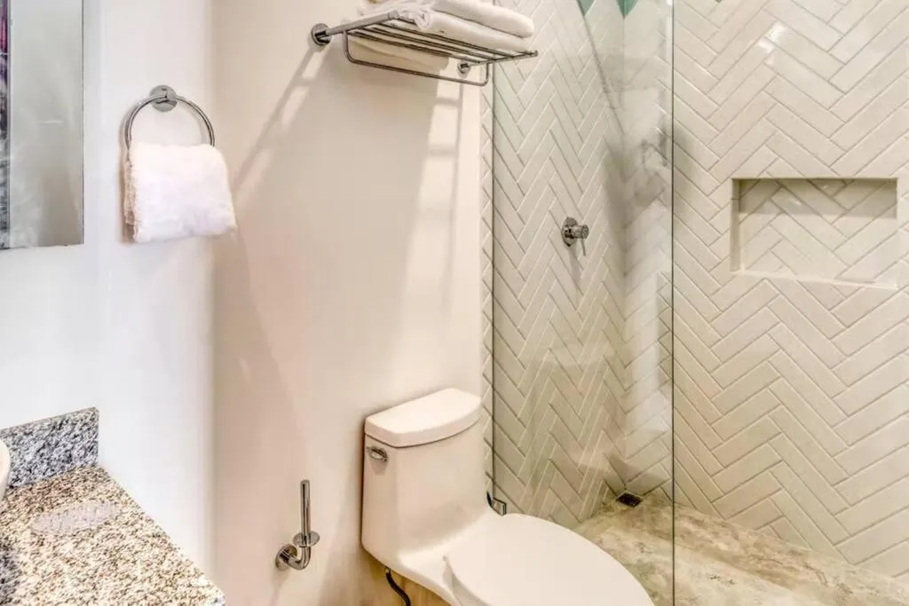 Image 2 of 305 Amena Modern Secluded Penthouse w/ Private Pool & Gym