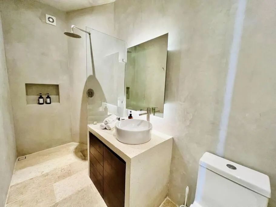 Image 2 of 307 Seremonia Selva Private Pool New Apartment King Bed Wifi