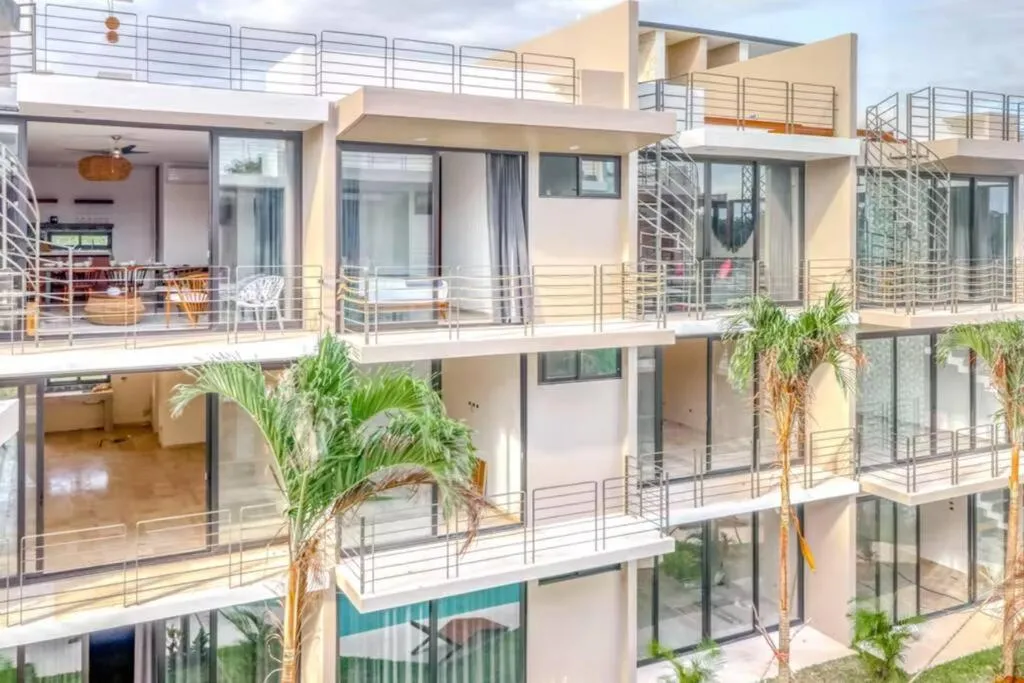 Image 6 of 308 Amena Modern Penthouse w/Gym and Private Pool&Rooftop