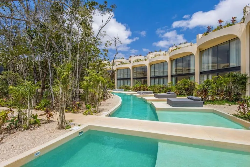 Image 3 of 3BR Villa with Private Pool, Near Beach