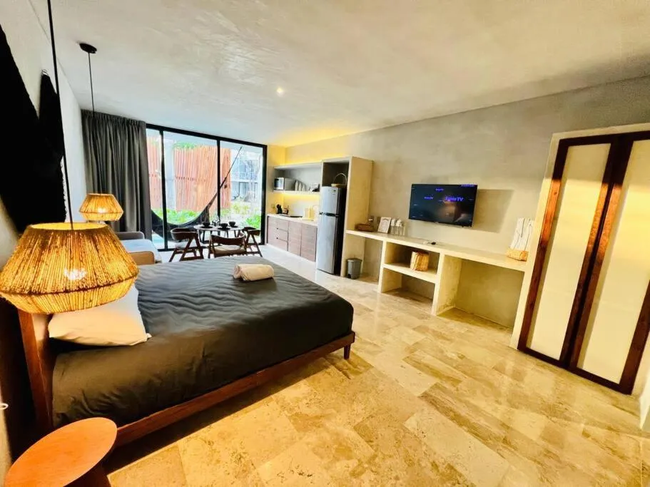 Image 5 of 407 Seremonia Selva Private Pool New Apartment King Bed Wifi