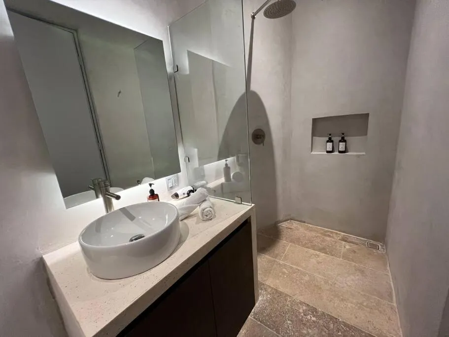 Image 2 of 408 Seremonia Selva Private Pool New Apartment King Bed Wifi