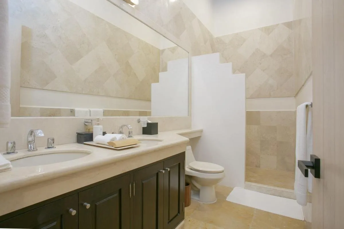 Image 1 of 8 Bedroom Luxury Villa with Private Chef Included