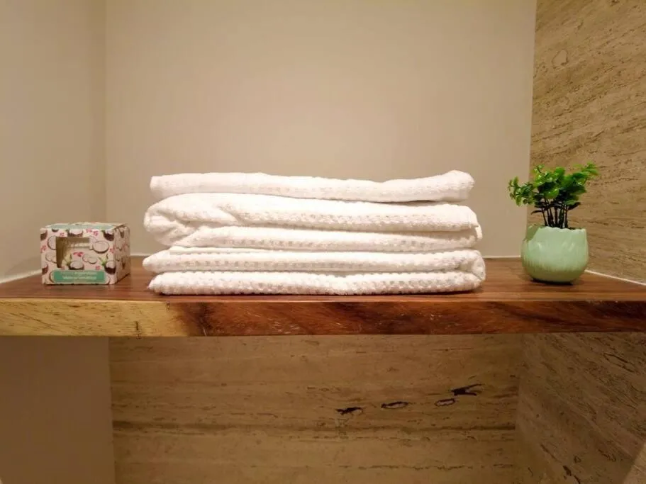 Image 1 of AKUA Premium Stress-Free Retreat