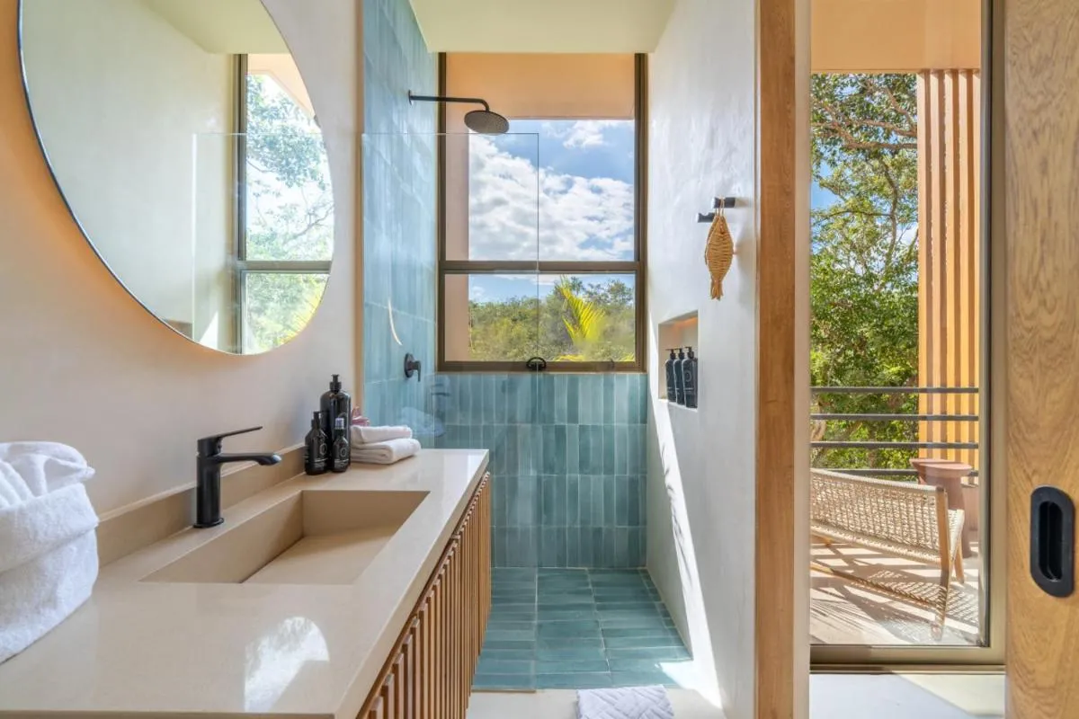 Image 2 of Aflora Gem Loft Beach Club