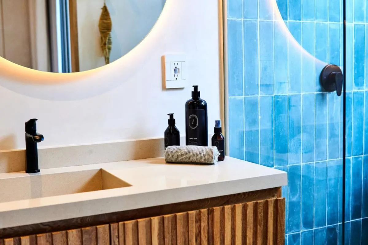 Image 6 of Aflora Jewel Designer Studio